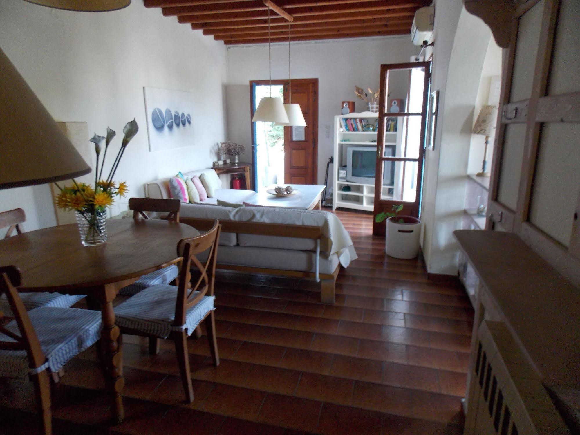 Studios & Suites Rania Mykonos Town Екстериор снимка